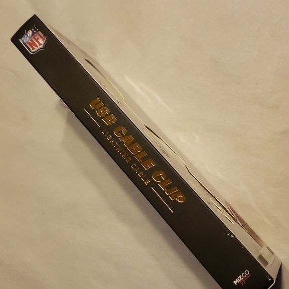 NEW NFL Washington Redskins Football Team USB Cable Clip Lightning Cable - Picture 9 of 9